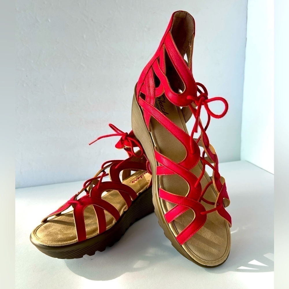 Skechers-Terrace Lace-up Detail Wedge Red Sandals